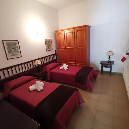 Dolores En Adeje Feriehus *