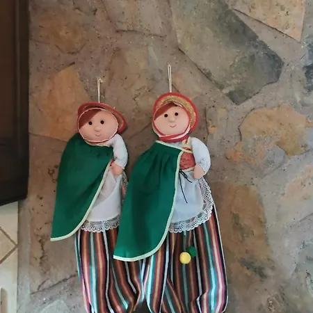 Dolores En Adeje 아데제