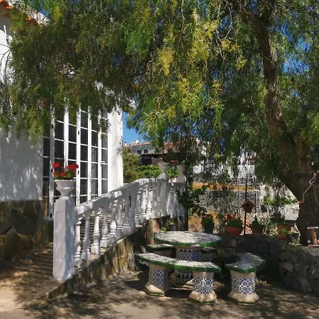 Dolores En Adeje Feriehus *