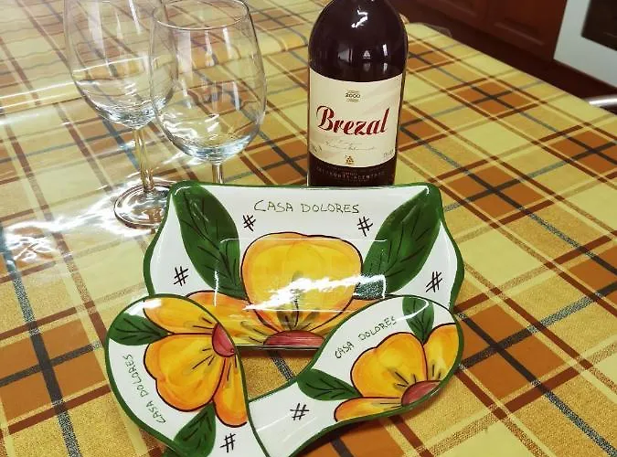 Dolores En Adeje * أذيخي