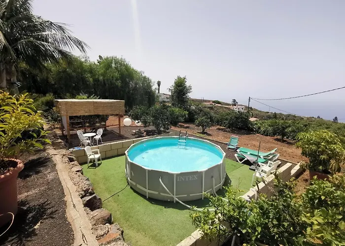 Dolores En Adeje أذيخي